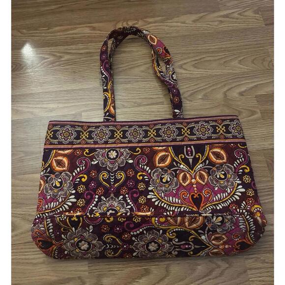 Vera Bradley Tote Bag - Picture 11 of 11